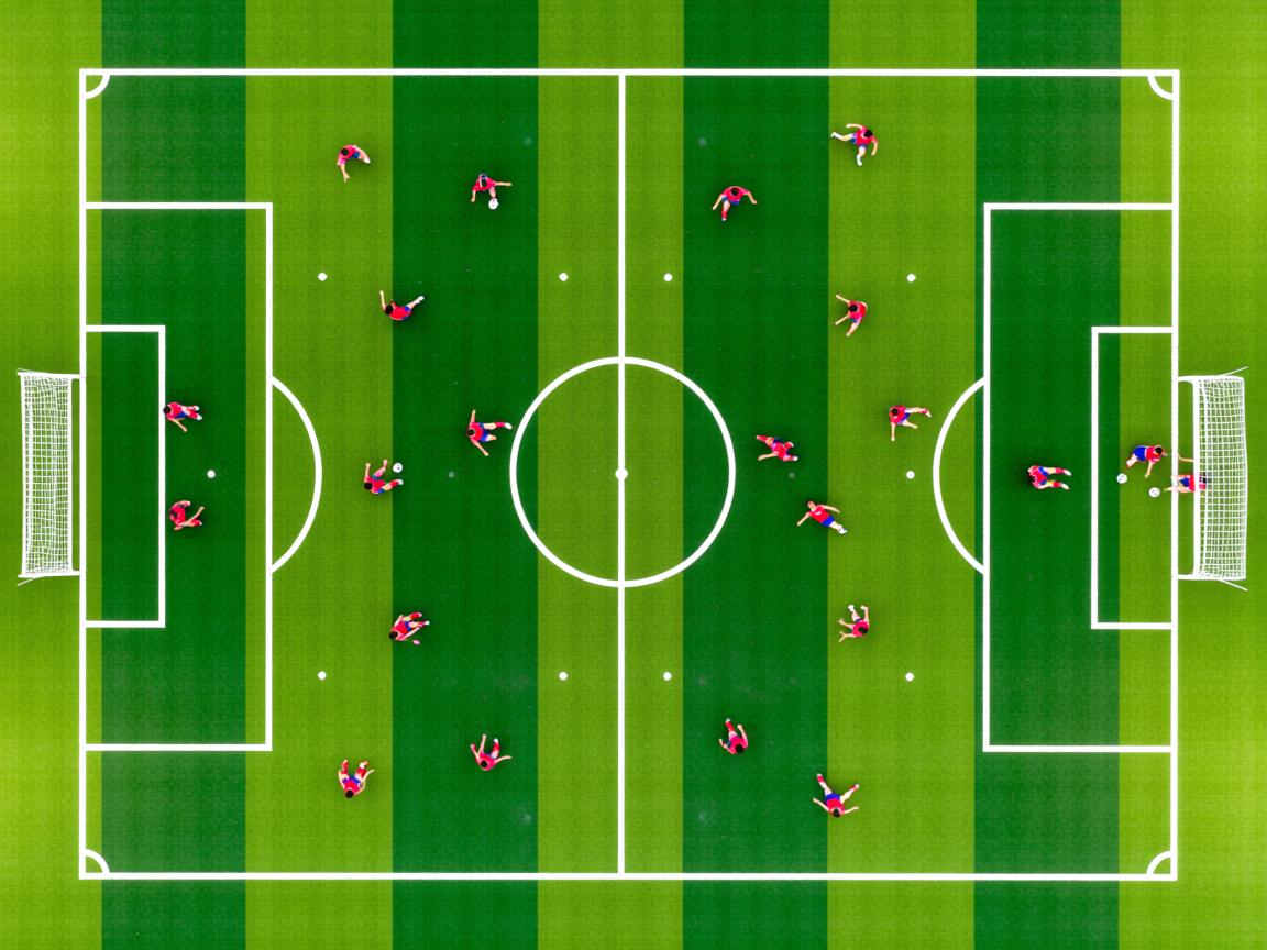 爱游戏官网-巴黎豪取连胜，击败皇马晋级四强  第2张